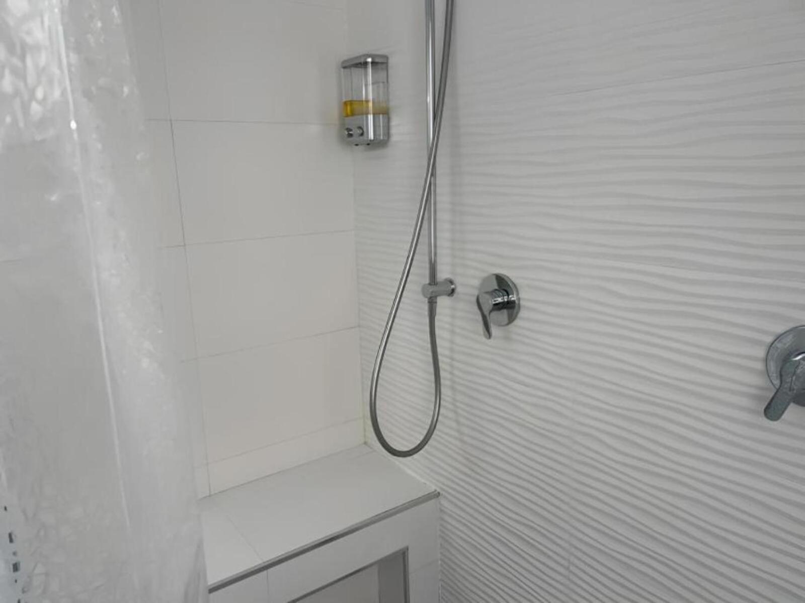 C5 Apartamento Lujo, Zona Exclusiva De Chamartin 马德里 外观 照片